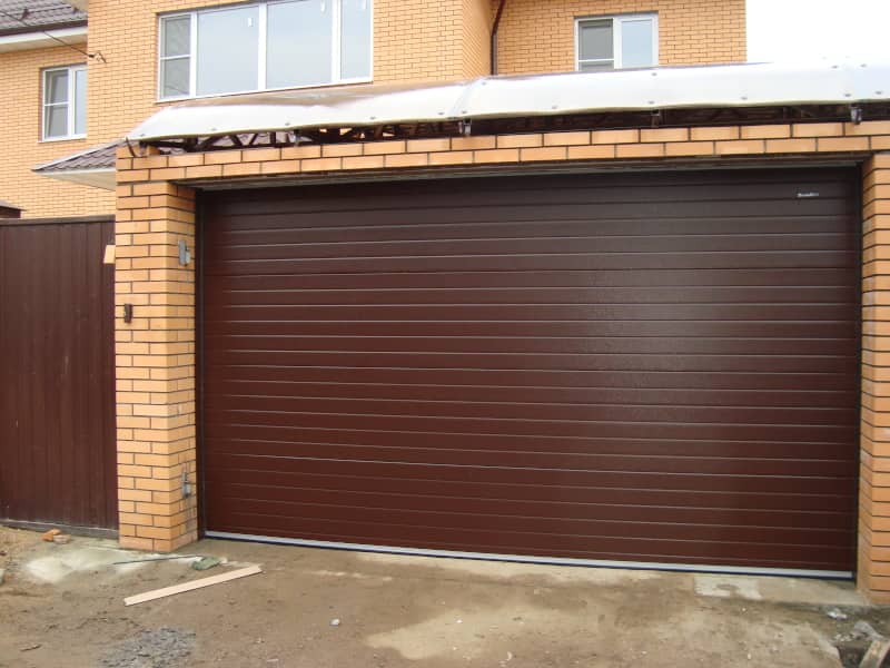 Секционные ворота DoorHan в Кстове с установкой